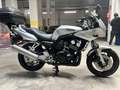 Yamaha FZS 600 Fazer Plateado - thumbnail 4