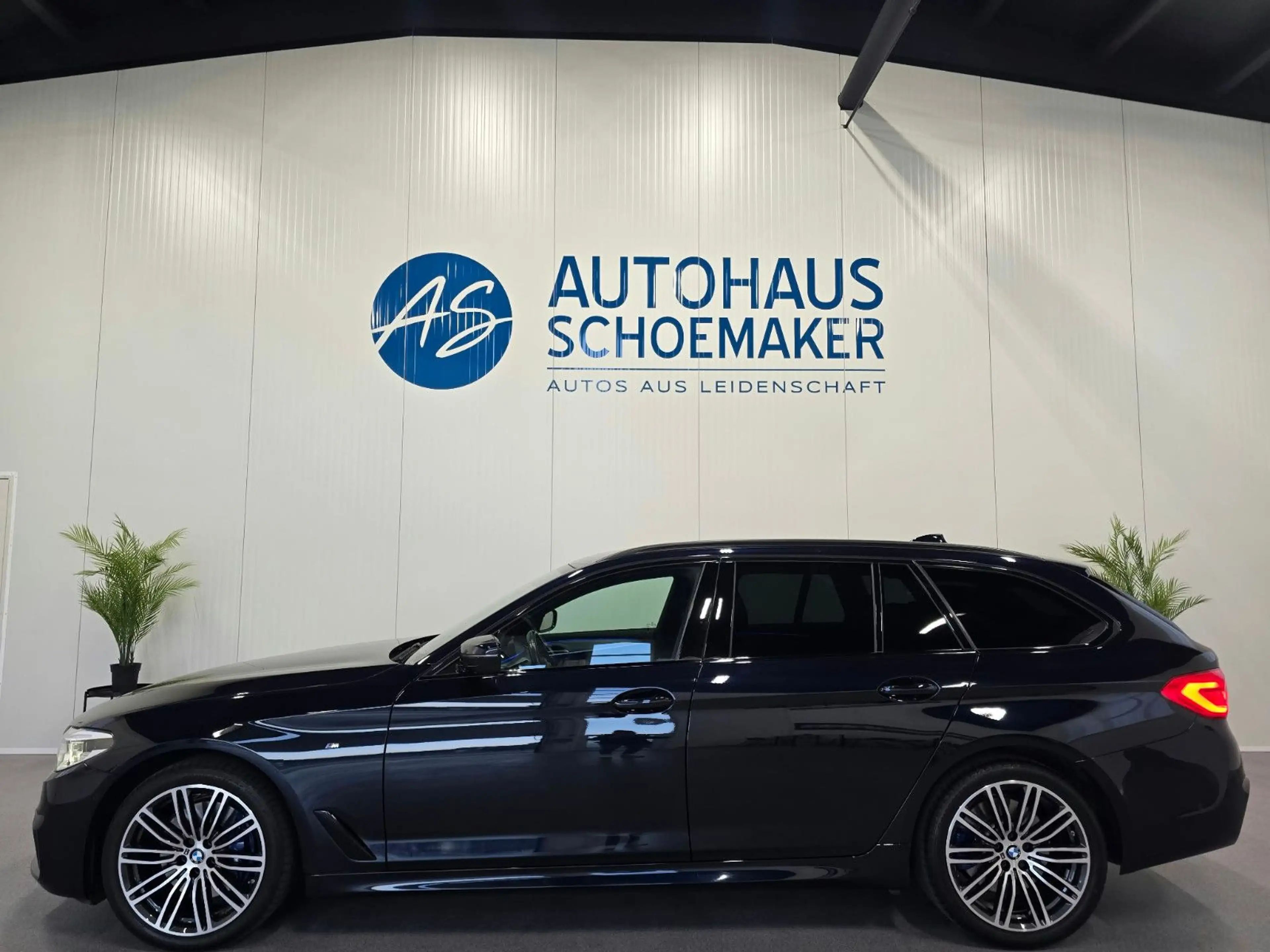 BMW 530 d xDrive M Sport*LC-Prof,HUD,AHK,ACC,RFK,HIFI — photo 2