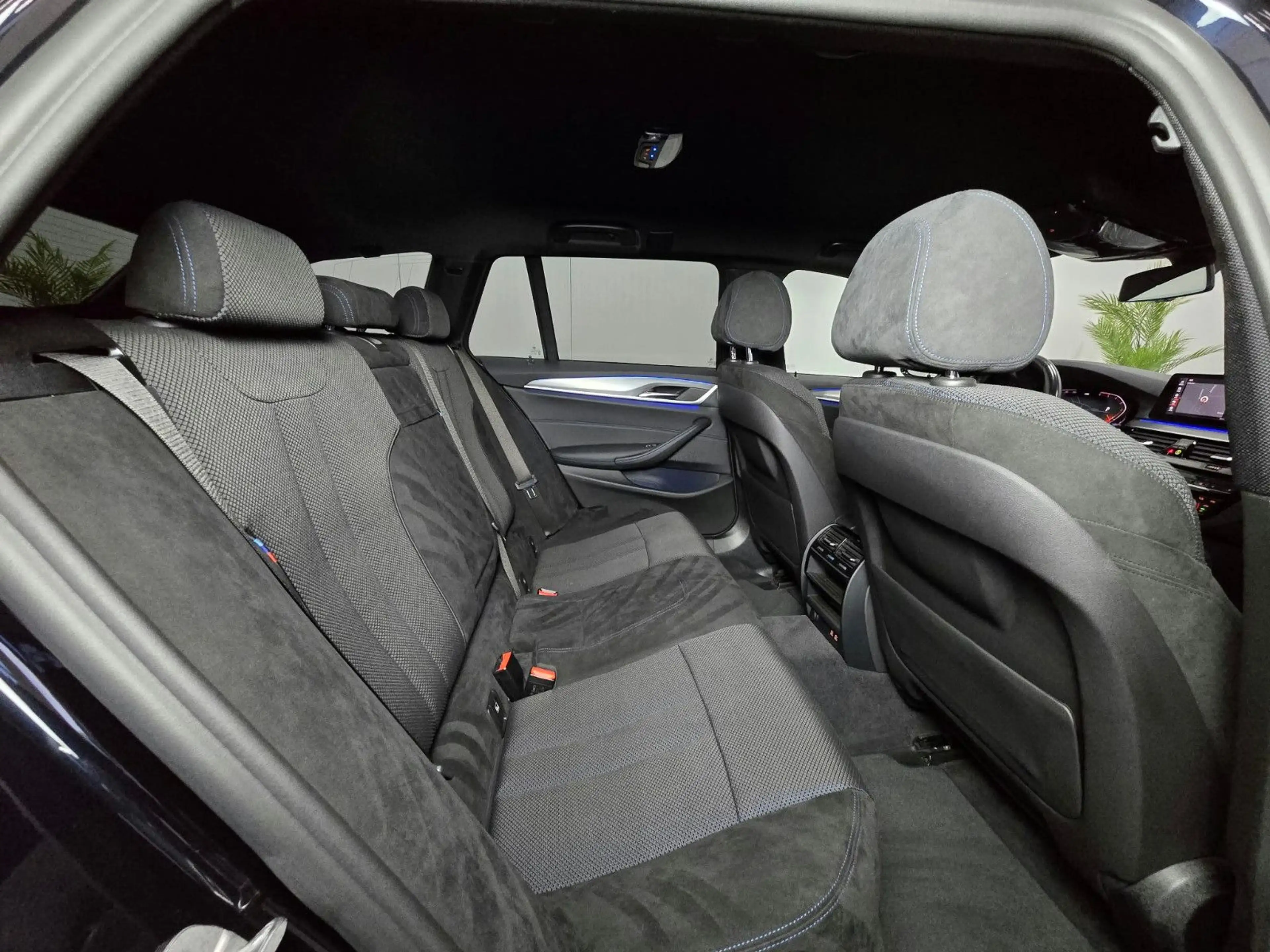 BMW 530 d xDrive M Sport*LC-Prof,HUD,AHK,ACC,RFK,HIFI — photo 14
