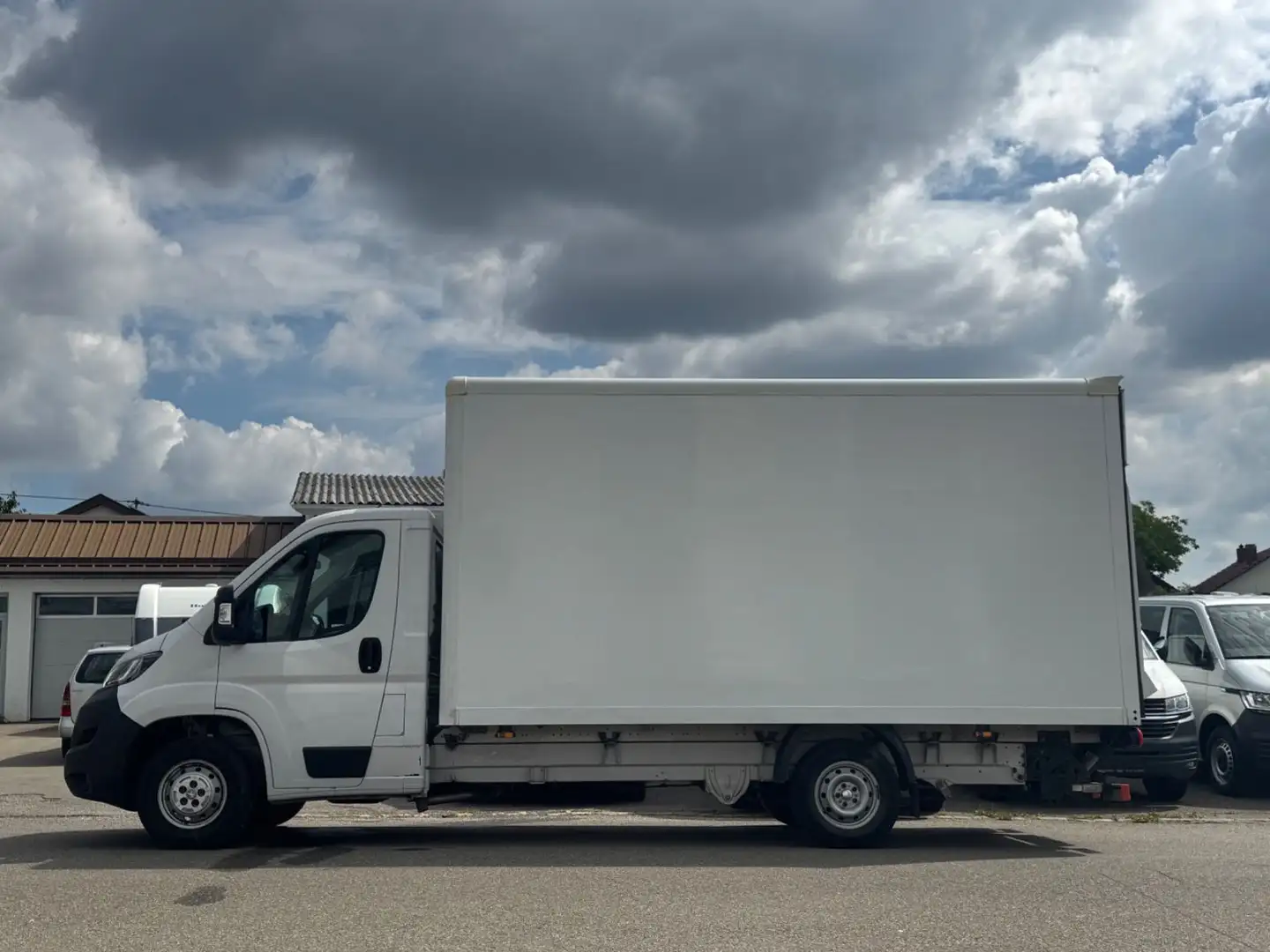 Peugeot Boxer |KOFFER|KLIMA|TEMPOMAT|HEBEBÜHNE Blanco - 2