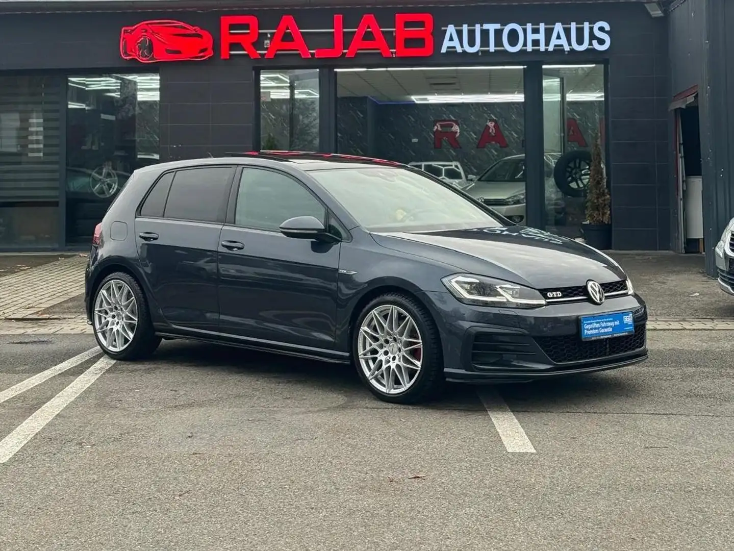 Volkswagen Golf GTD Golf VII Diesel 5-Türer (BlueMotion Technology) Bleu - 1