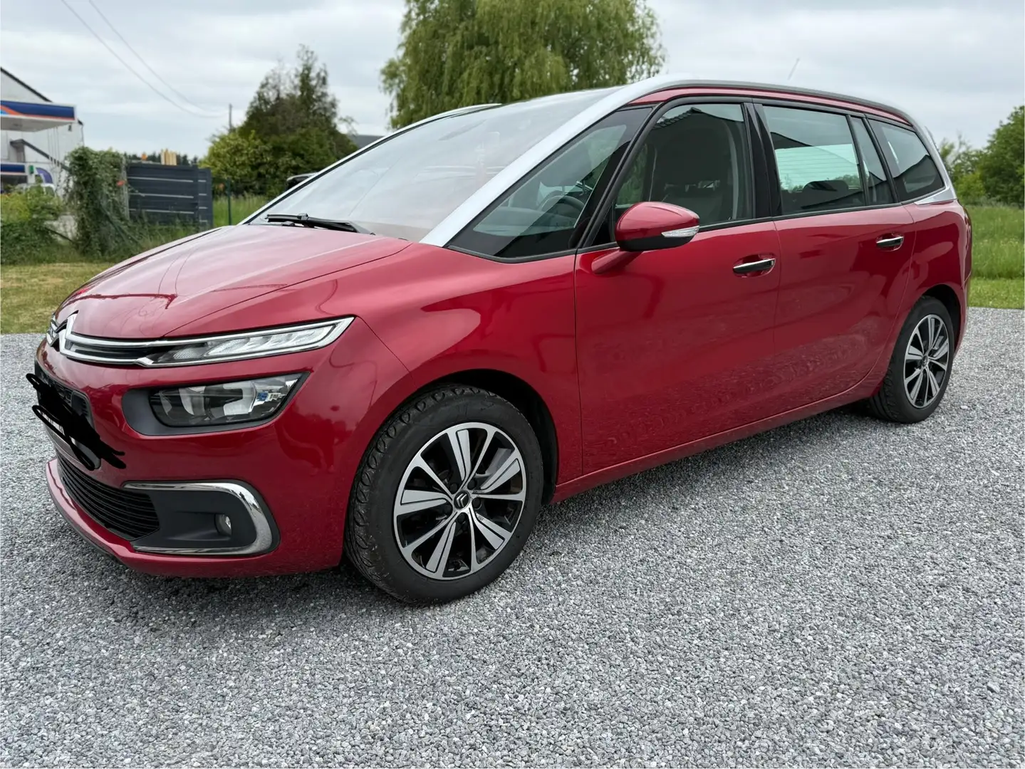 Citroen C4 Picasso 1.6 BlueHDi 7 Places Rood - 1