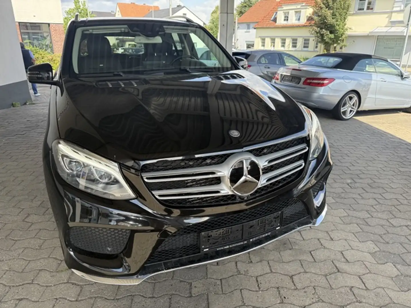 Mercedes-Benz GLE 350 AMG-Line Panorama 360-Kamera Voll !! Noir - 2