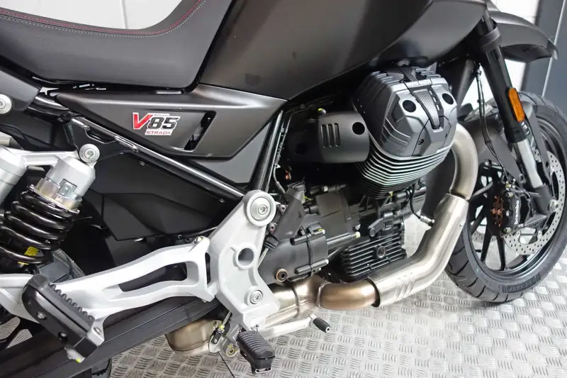 Moto Guzzi V 85 - foto 7