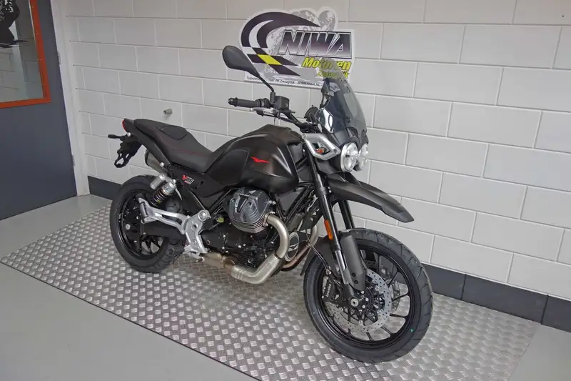 Moto Guzzi V 85 - foto 5