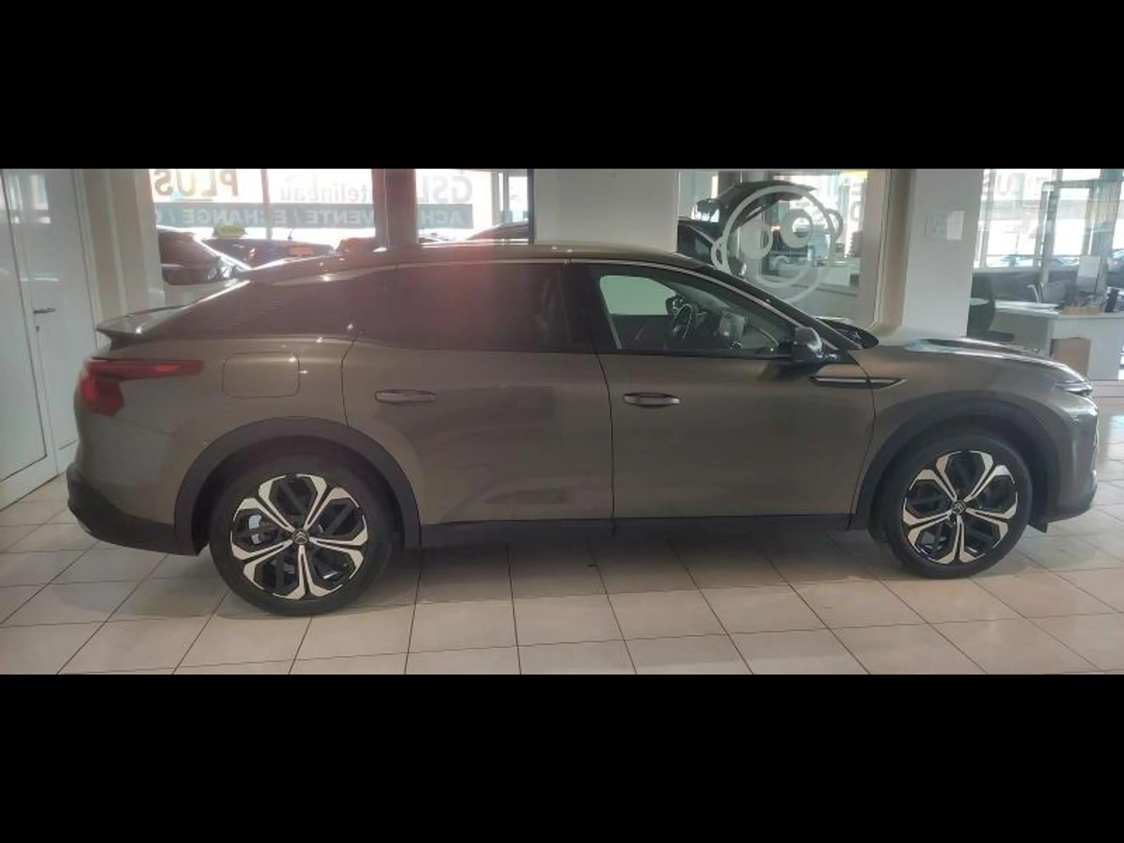 Citroen C5 X 1.6 180cv Automatique Gris 05/23 19407km Airco GPS — photo 5
