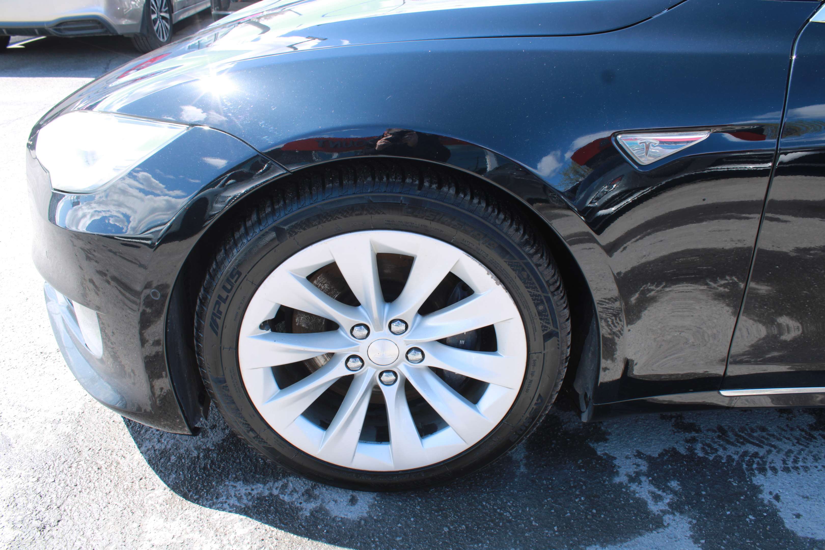 2016 Tesla Model S TESLA MODEL S 60D Free Unlimited Supercharging thumb 12