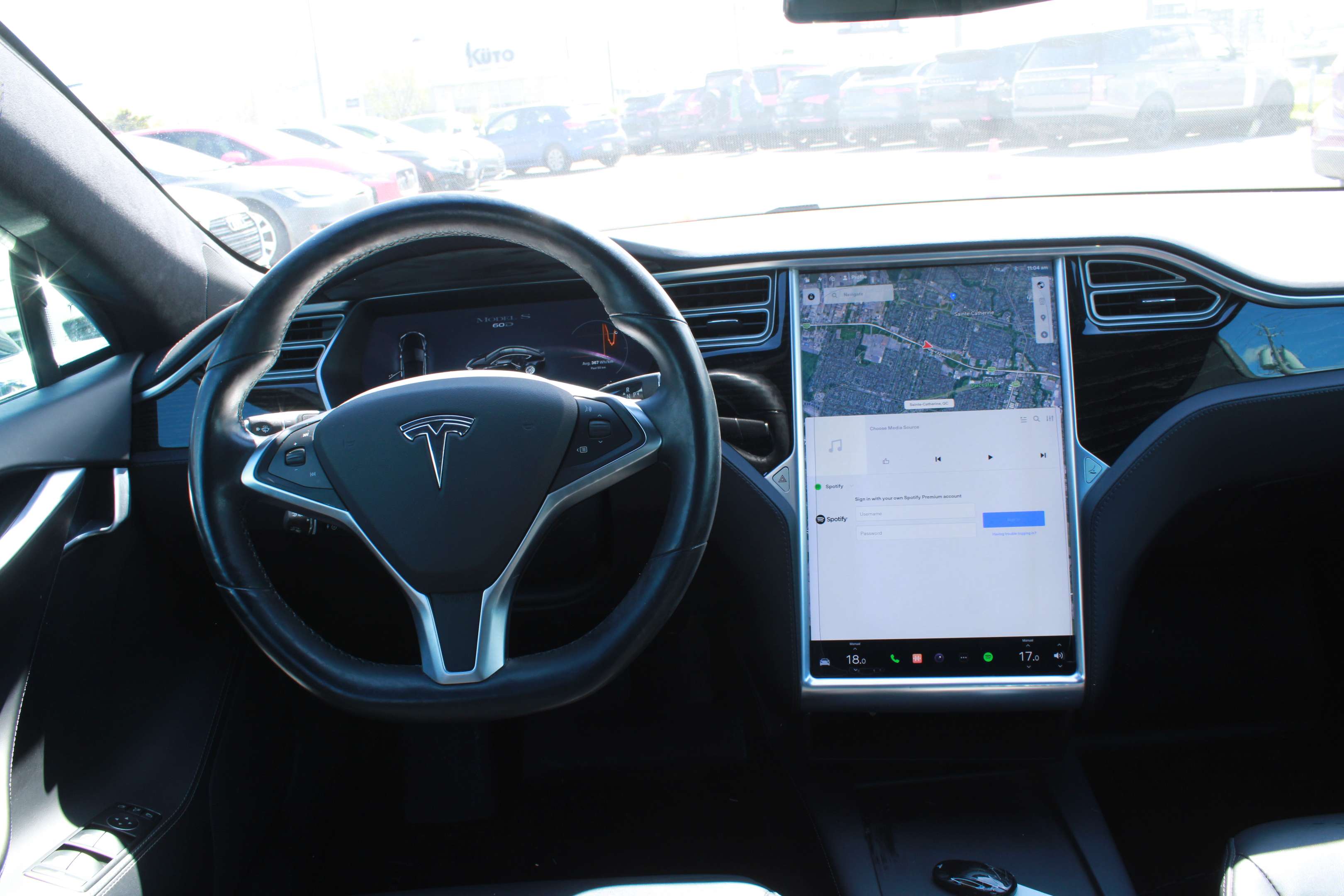 2016 Tesla Model S TESLA MODEL S 60D Free Unlimited Supercharging thumb 14
