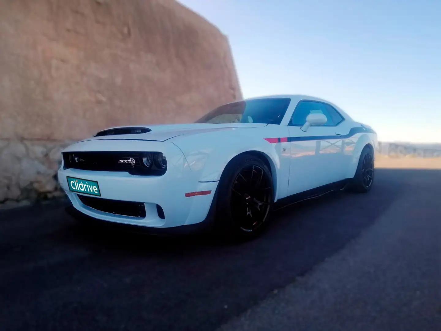 Dodge Challenger R/T Bílá - 2