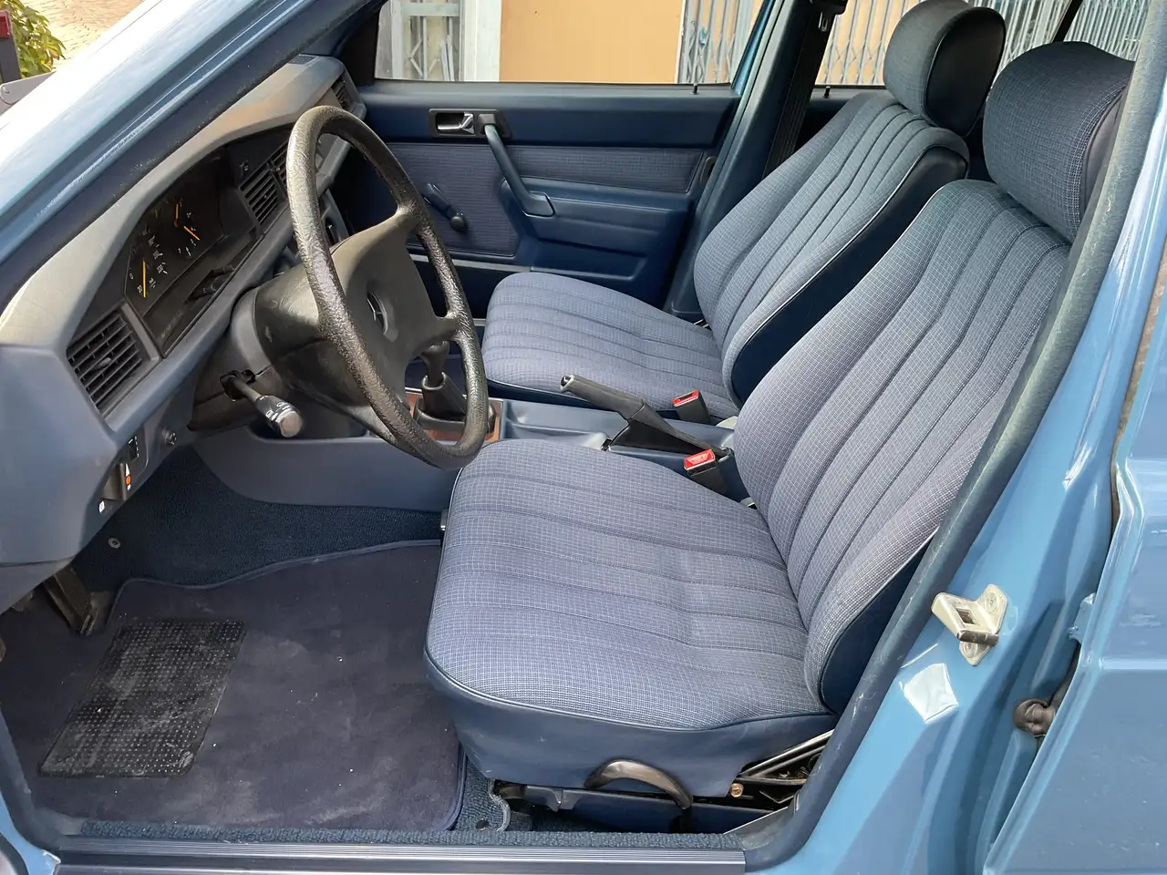 Mercedes-Benz 190, foto 7