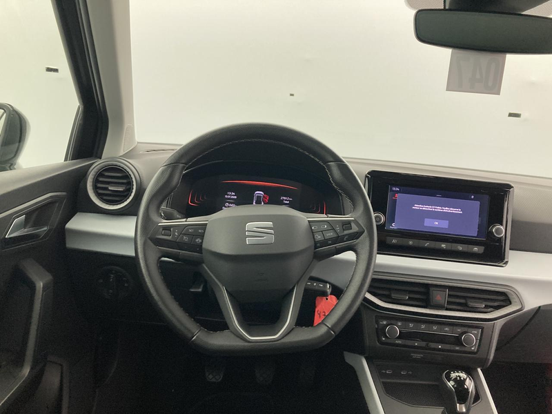 SEAT Arona 1.0 TSI Move! — photo 15