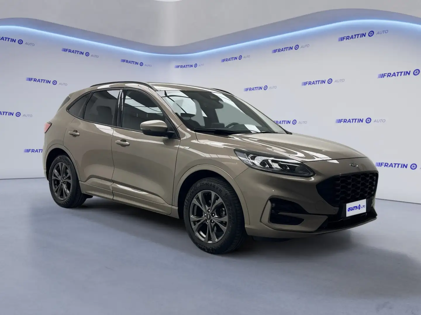 Ford Kuga 2.0 EcoBlue 190 CV aut. AWD ST-Line X Oro - 2