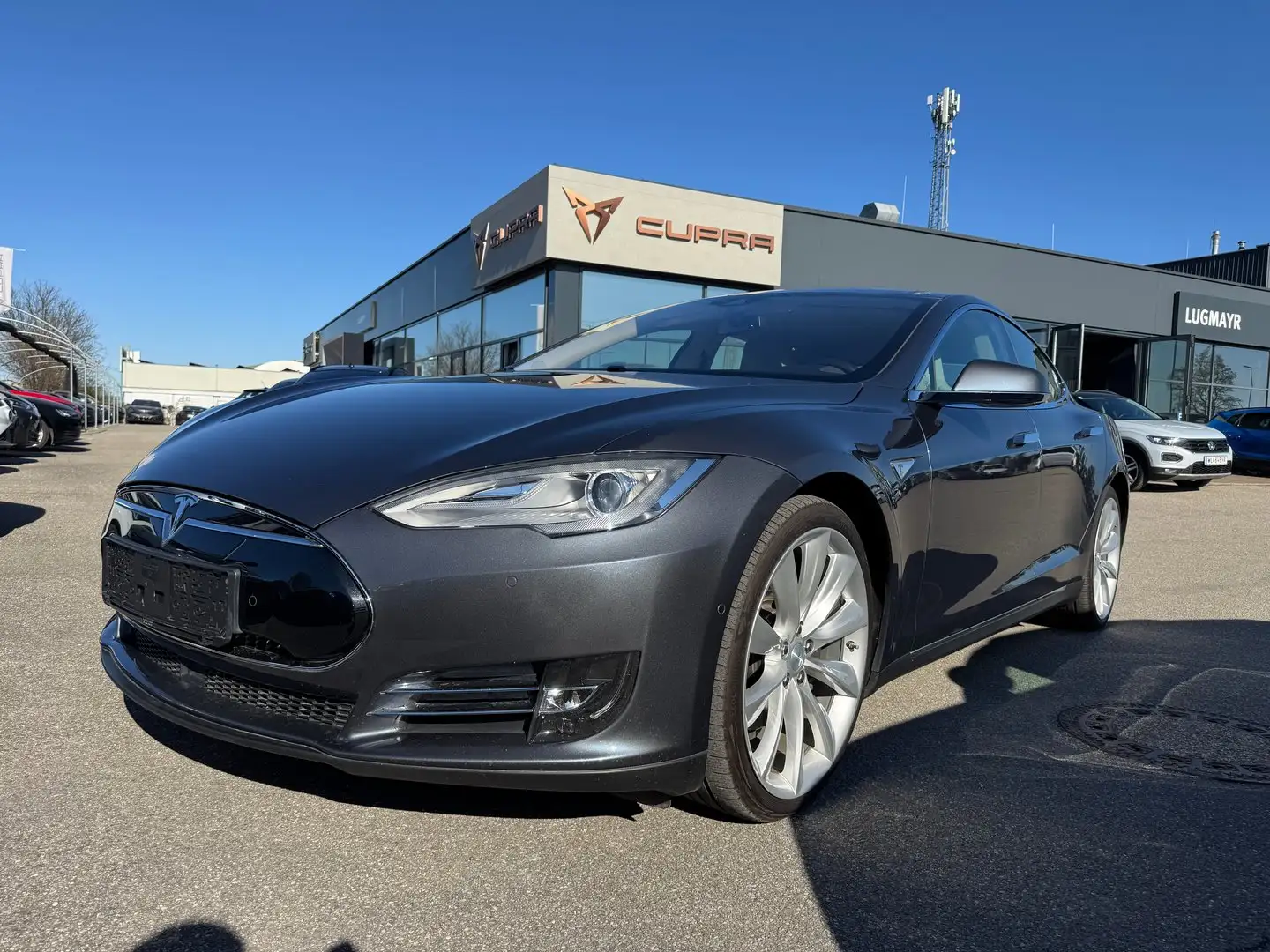 tesla model s