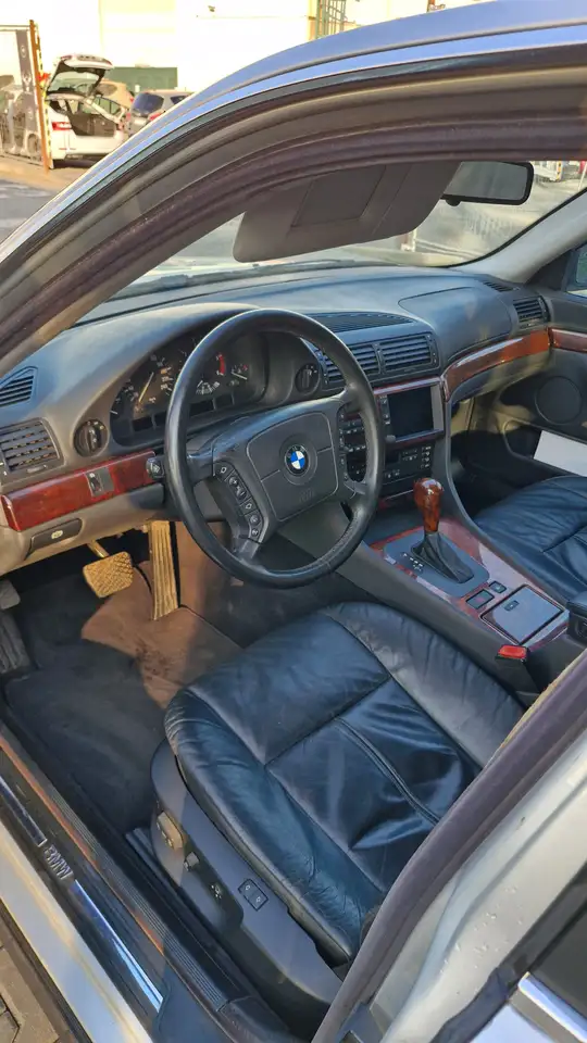 BMW 740d, foto 9