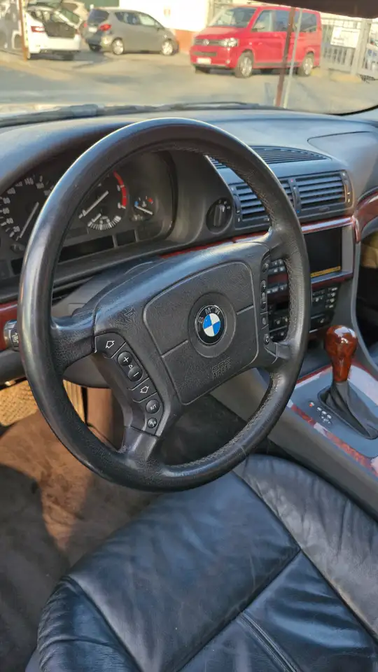 BMW 740d, foto 11