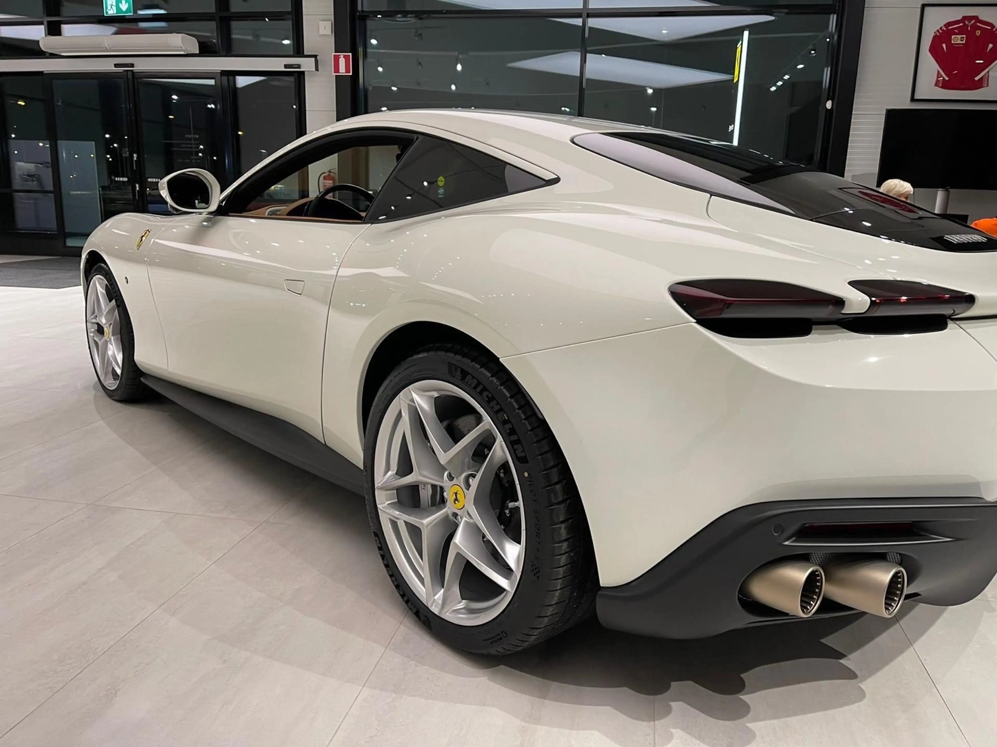 Ferrari Roma Stoelventil. | Stitching | ADAS Full | Magnaride — photo 4
