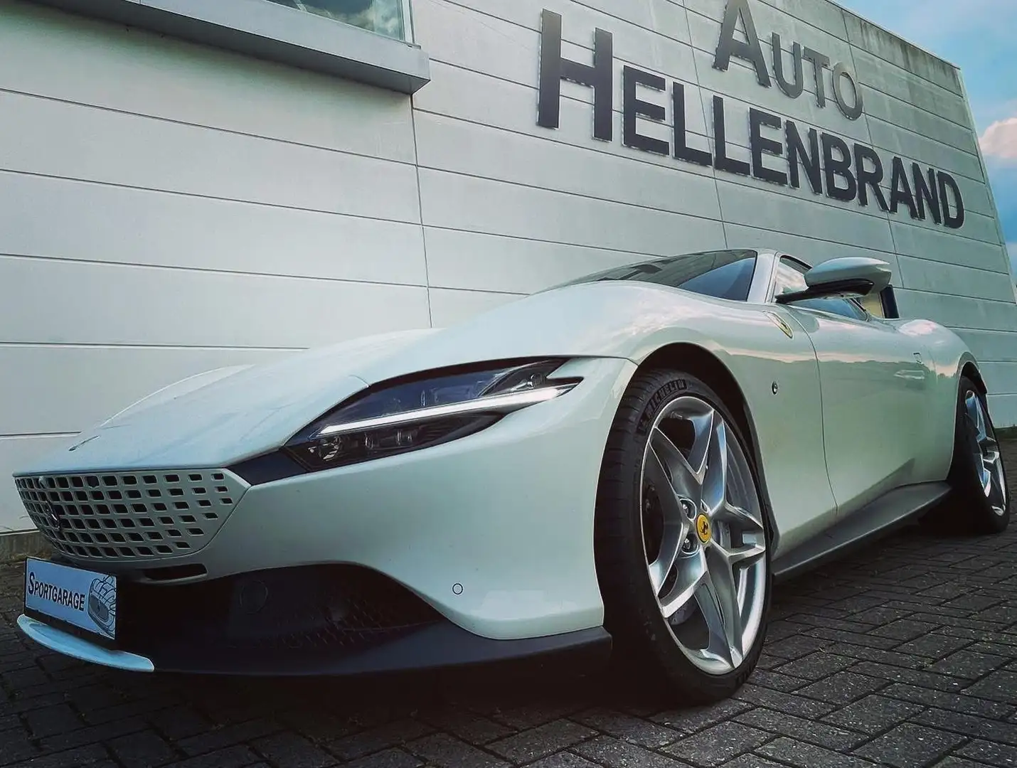 Ferrari Roma Stoelventil. | Stitching | ADAS Full | Magnaride Wit - 1