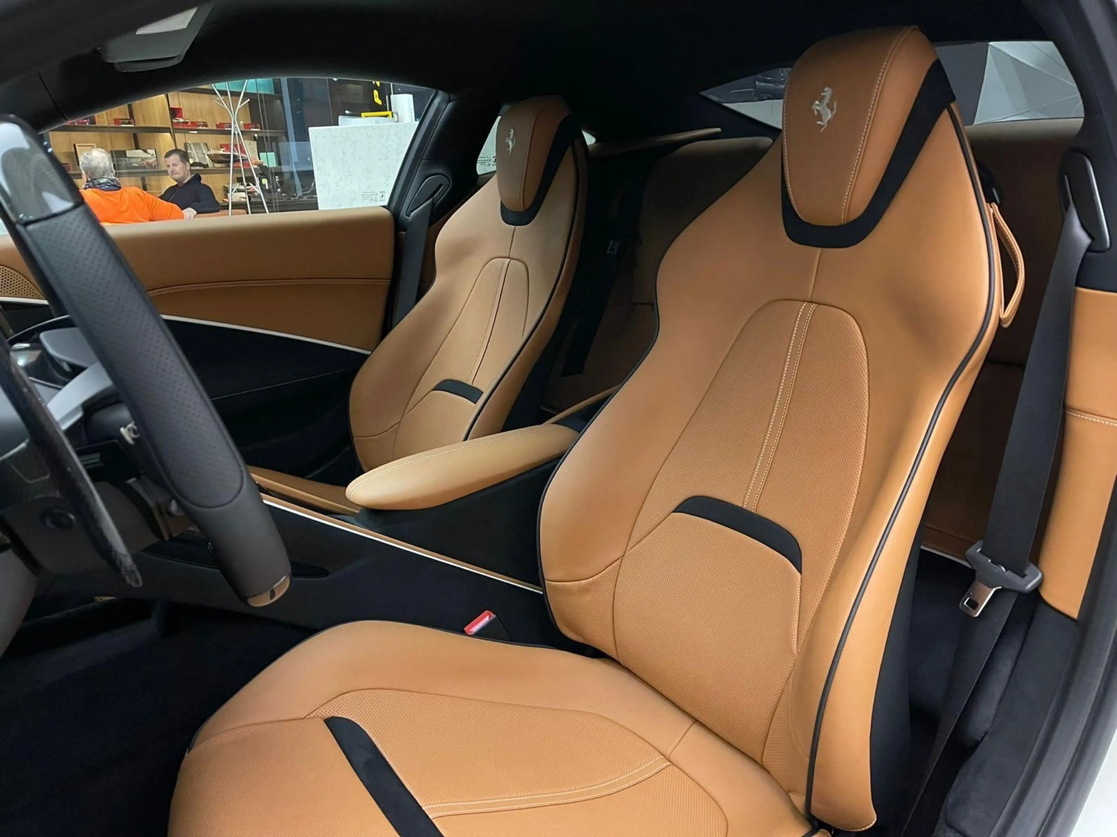 Ferrari Roma Stoelventil. | Stitching | ADAS Full | Magnaride — photo 5