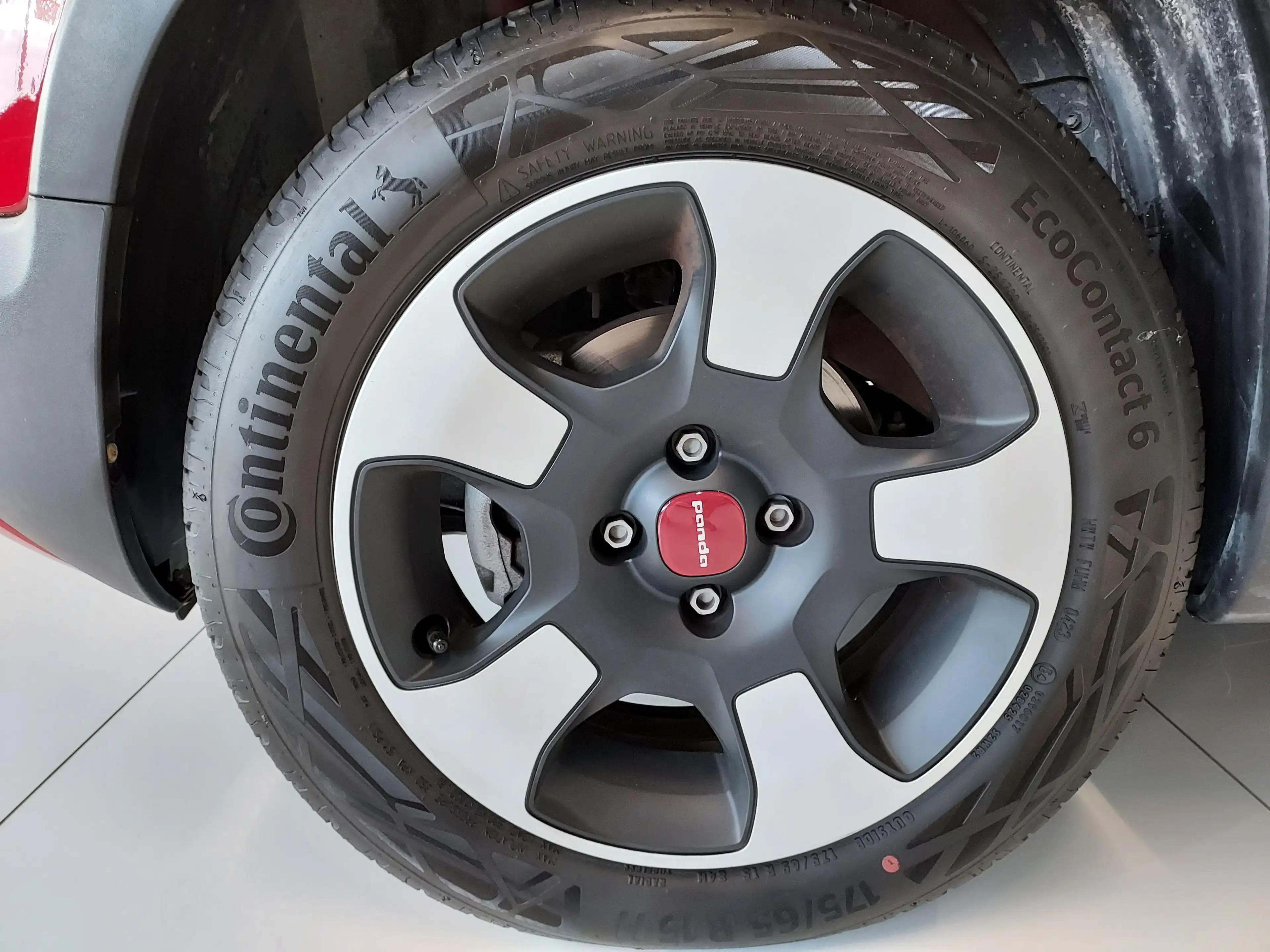 Fiat Panda 1.0 Hybrid Cross 70pk — photo 11
