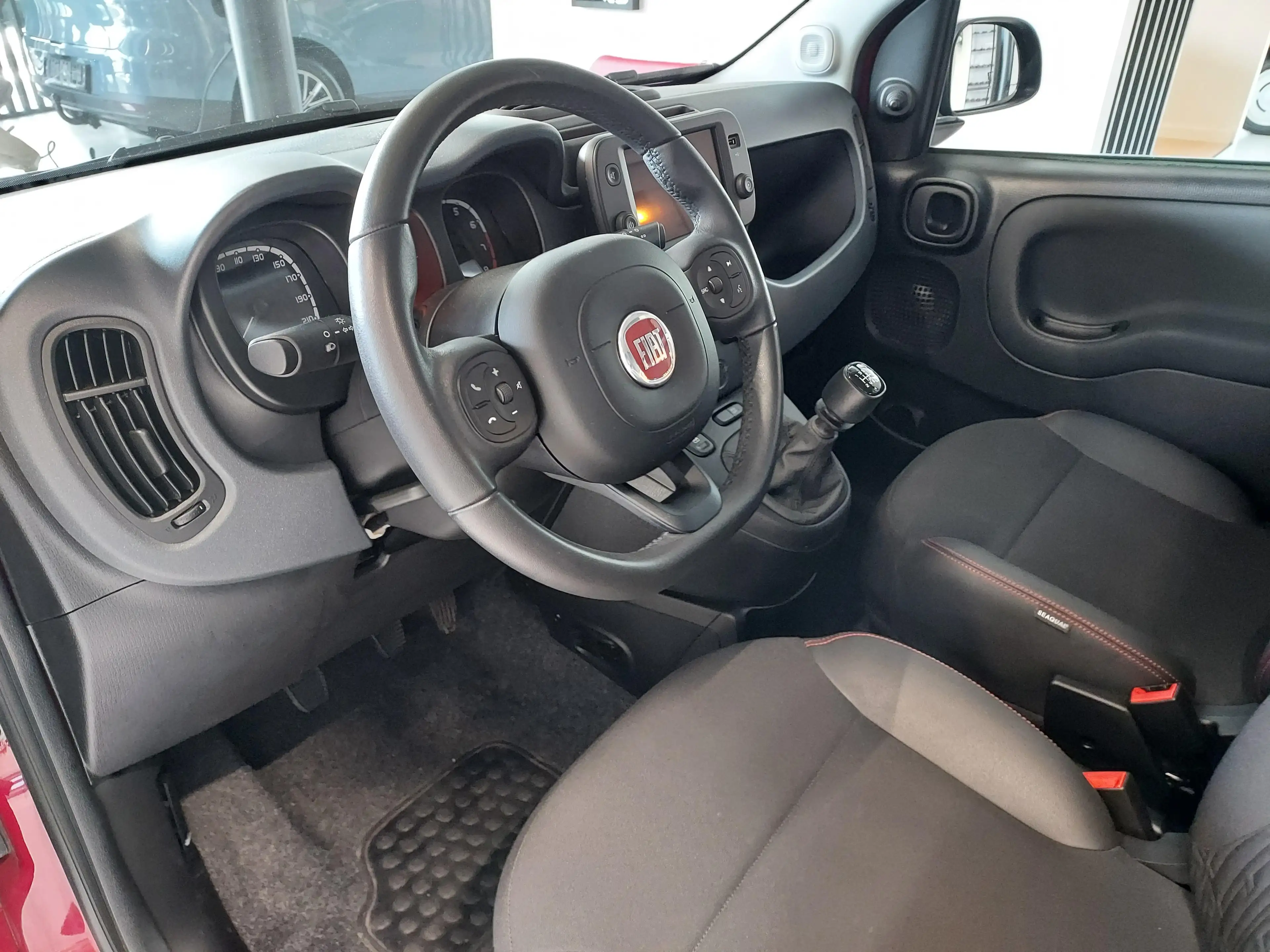 Fiat Panda 1.0 Hybrid Cross 70pk — photo 8