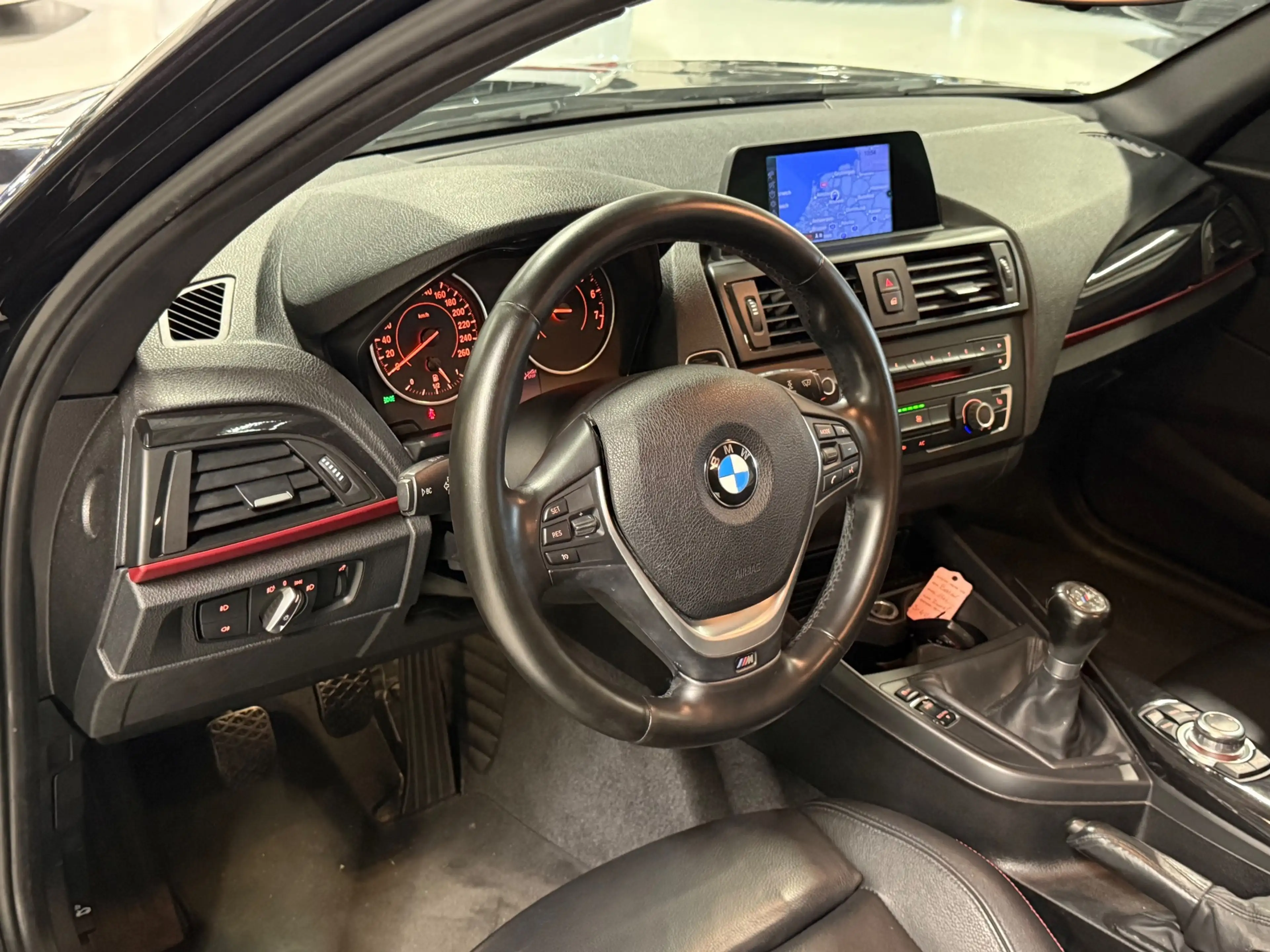 BMW 114 1-serie 114i 1.6T Sport Edition Navi|Led|NL AUTO! — photo 2