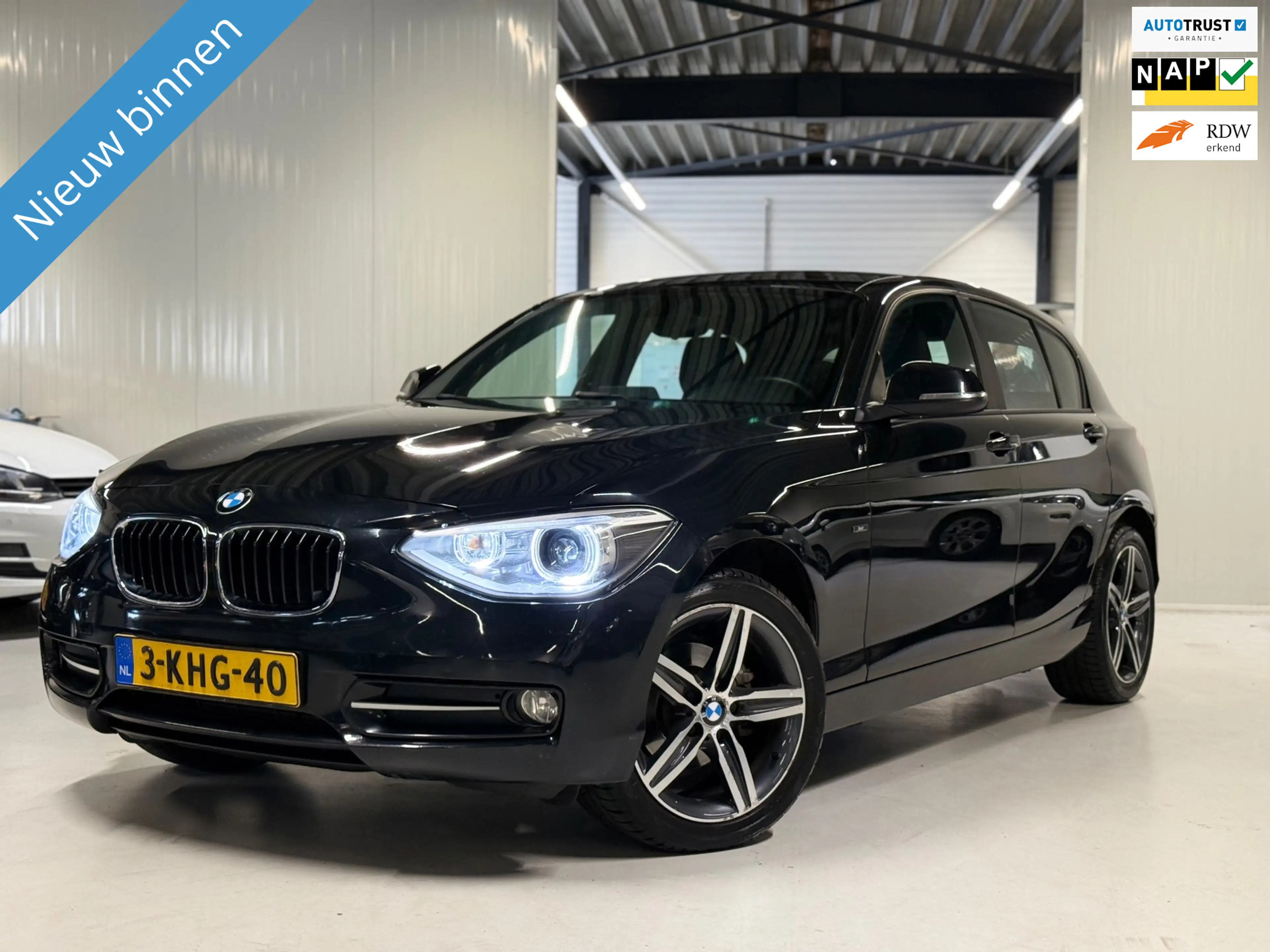 BMW 114 1-serie 114i 1.6T Sport Edition Navi|Led|NL AUTO!