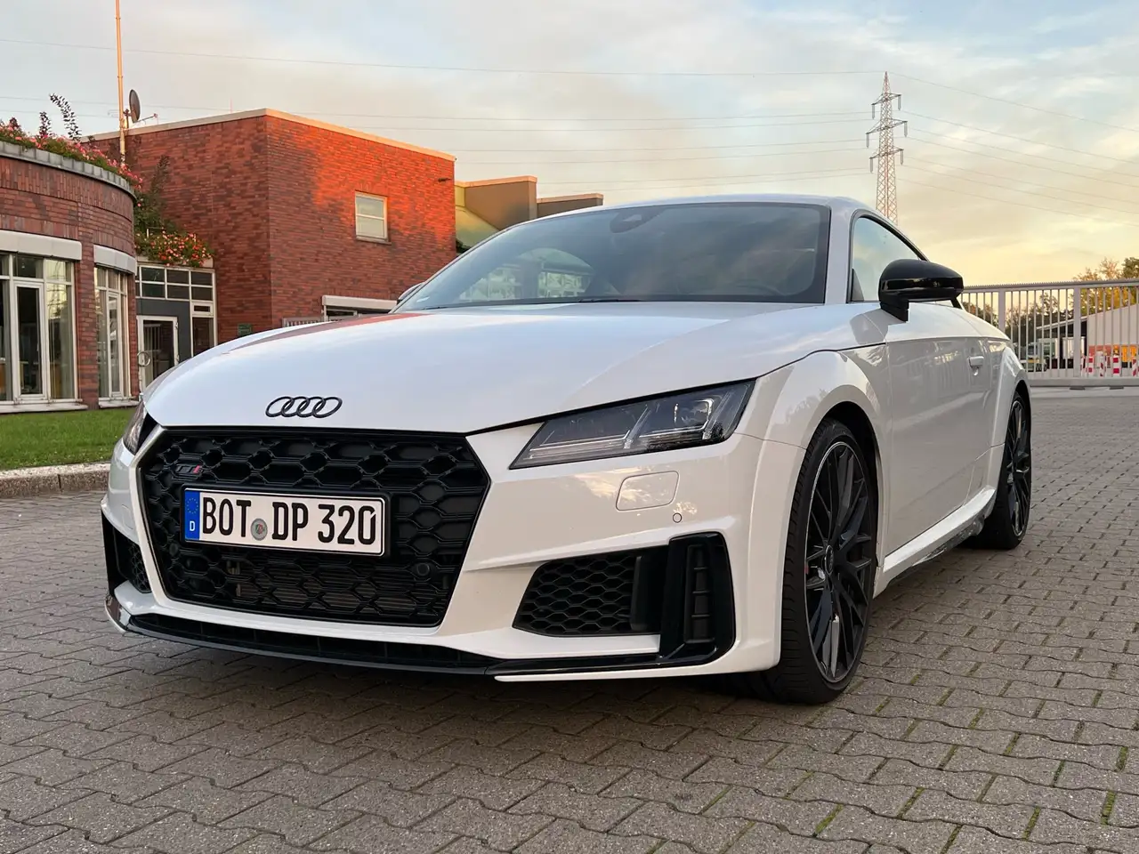 Audi TTS