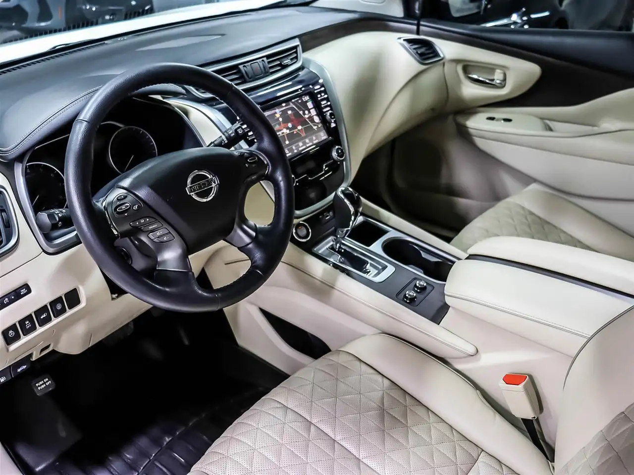 Nissan Murano снимка Nissan Murano
