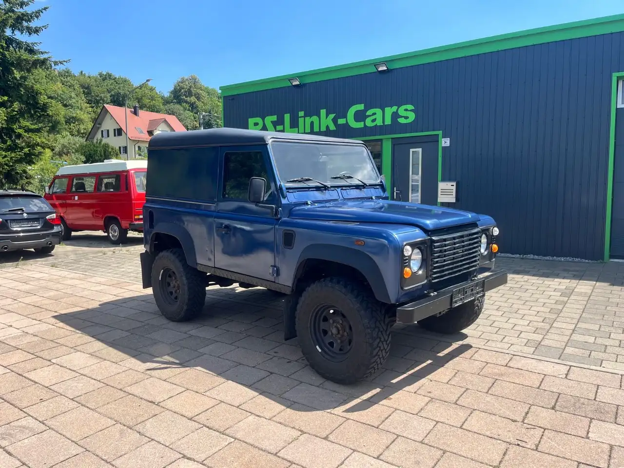LAND ROVER DEFENDER 2.5 TD5 90 122 ch | 4X4 | BVM | VOLANT CUIR | ATTELAGE FIXE - 141.000 KMS