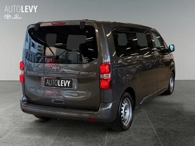 Toyota Proace view 6