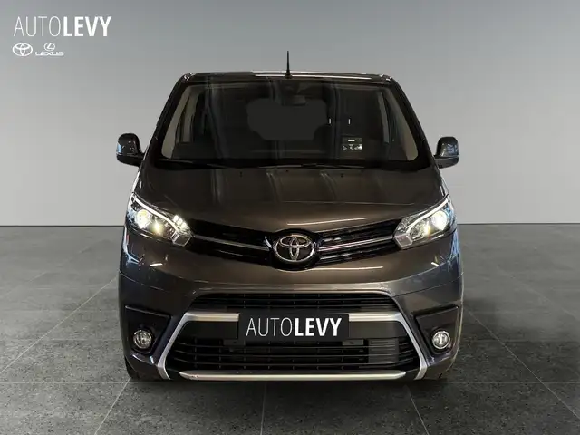 Toyota Proace view 9