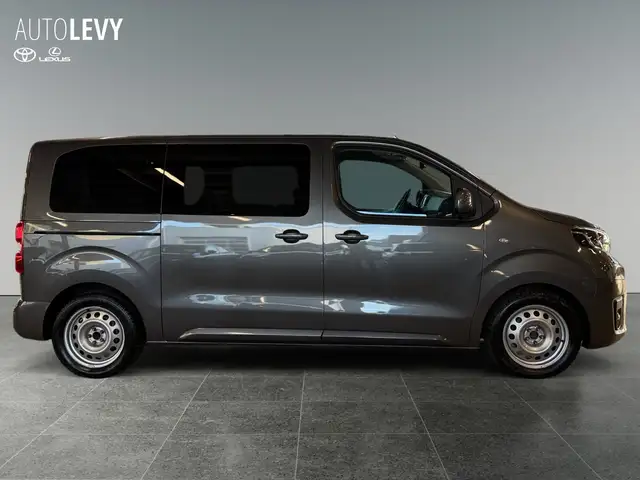 Toyota Proace view 7