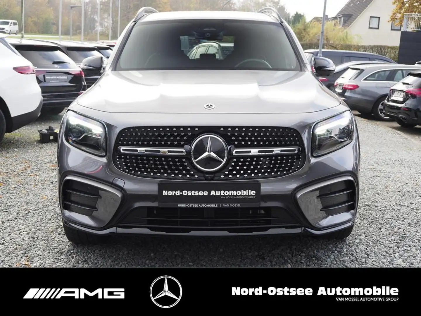 Mercedes-Benz GLB 200 AMG 360°-KAM NAVI KEYLESS SHZ MULTIBEAM Grau - 2