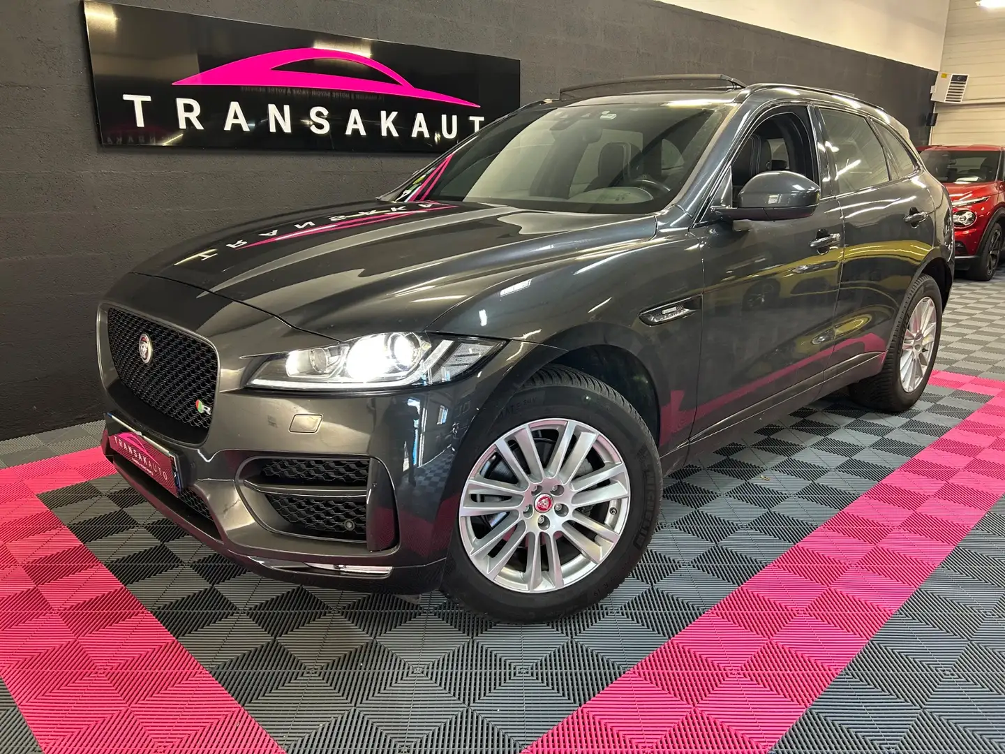Jaguar F-Pace R-Sport Gris - 1