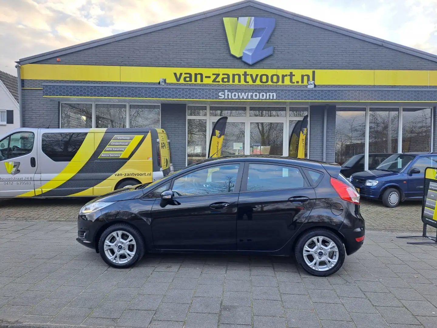 Ford Fiesta 1.0 Style Ultimate Negro - 2