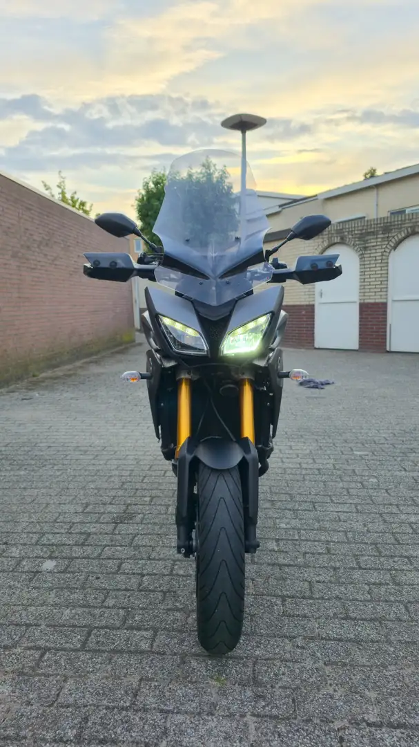 Yamaha Tracer 900 Zwart - 2