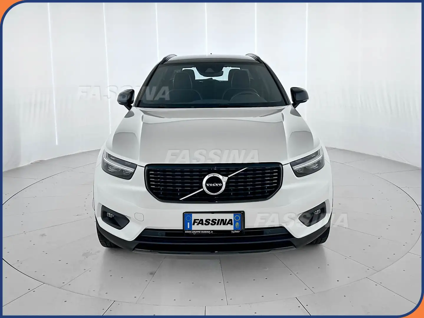 Volvo XC40 T5 Recharge Plug-in Hybrid R-design Blanco - 2