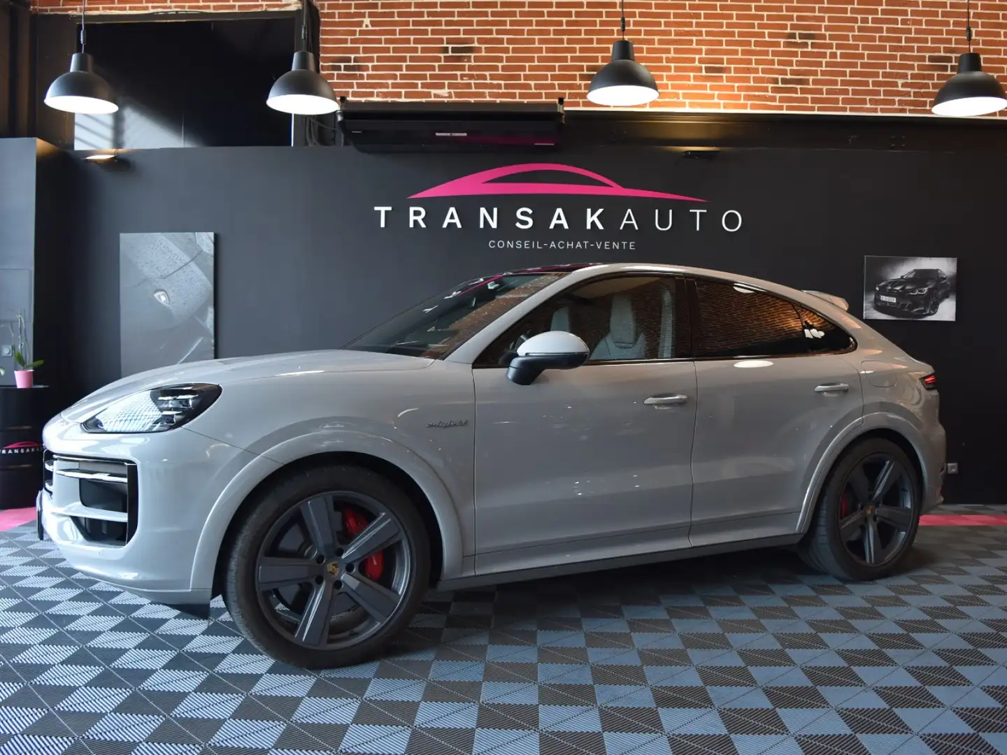 Porsche Cayenne Gris - 1