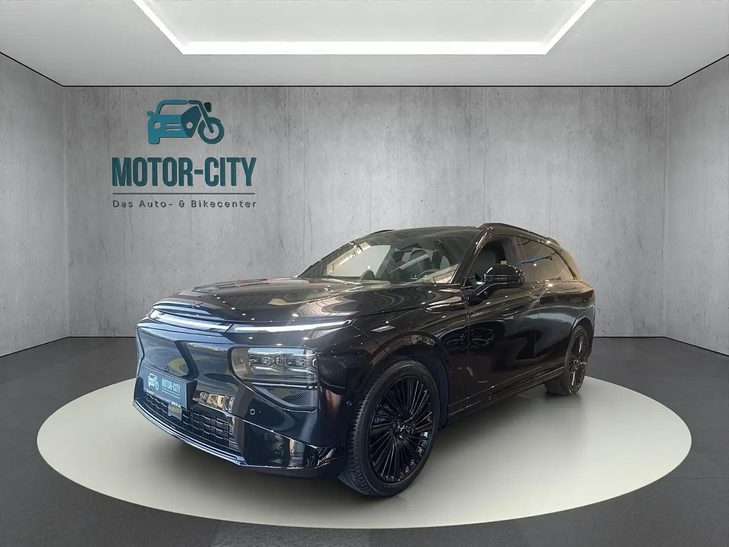 Xpeng G9 Performance AWD Schwarz - 1