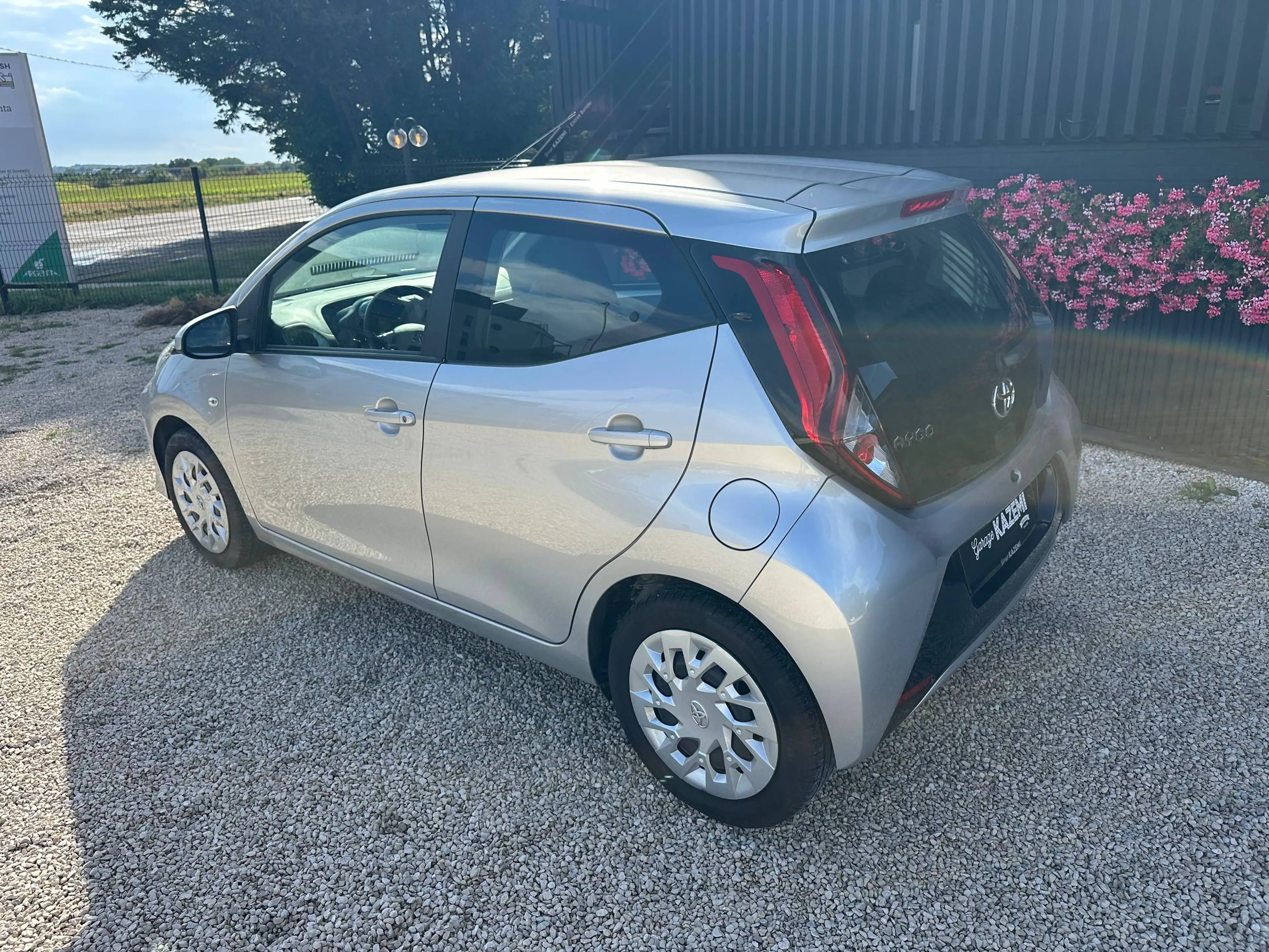Toyota Aygo Aygo 1.0i * AUTOMATIQUE - 9.960 KM !!!! * — photo 5