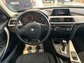 BMW 320 320d Touring Business Advantage Zwart - thumbnail 14