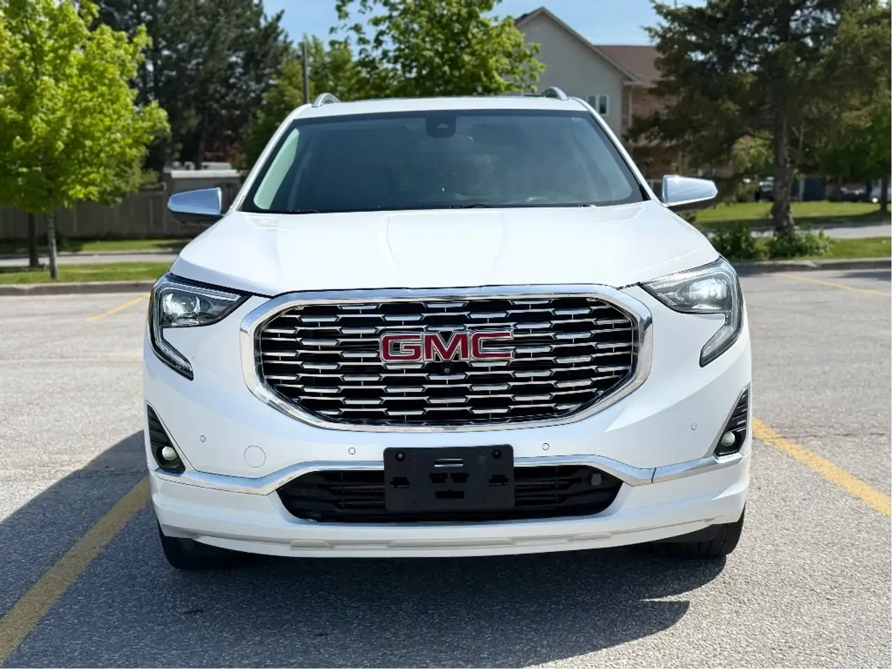 GMC Terrain photo GMC Terrain