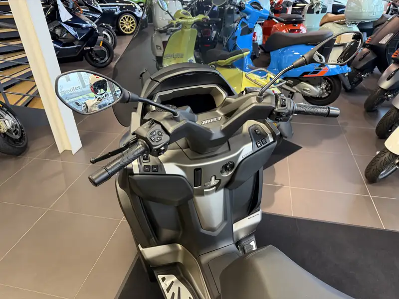 Piaggio MP3 530 - foto 4