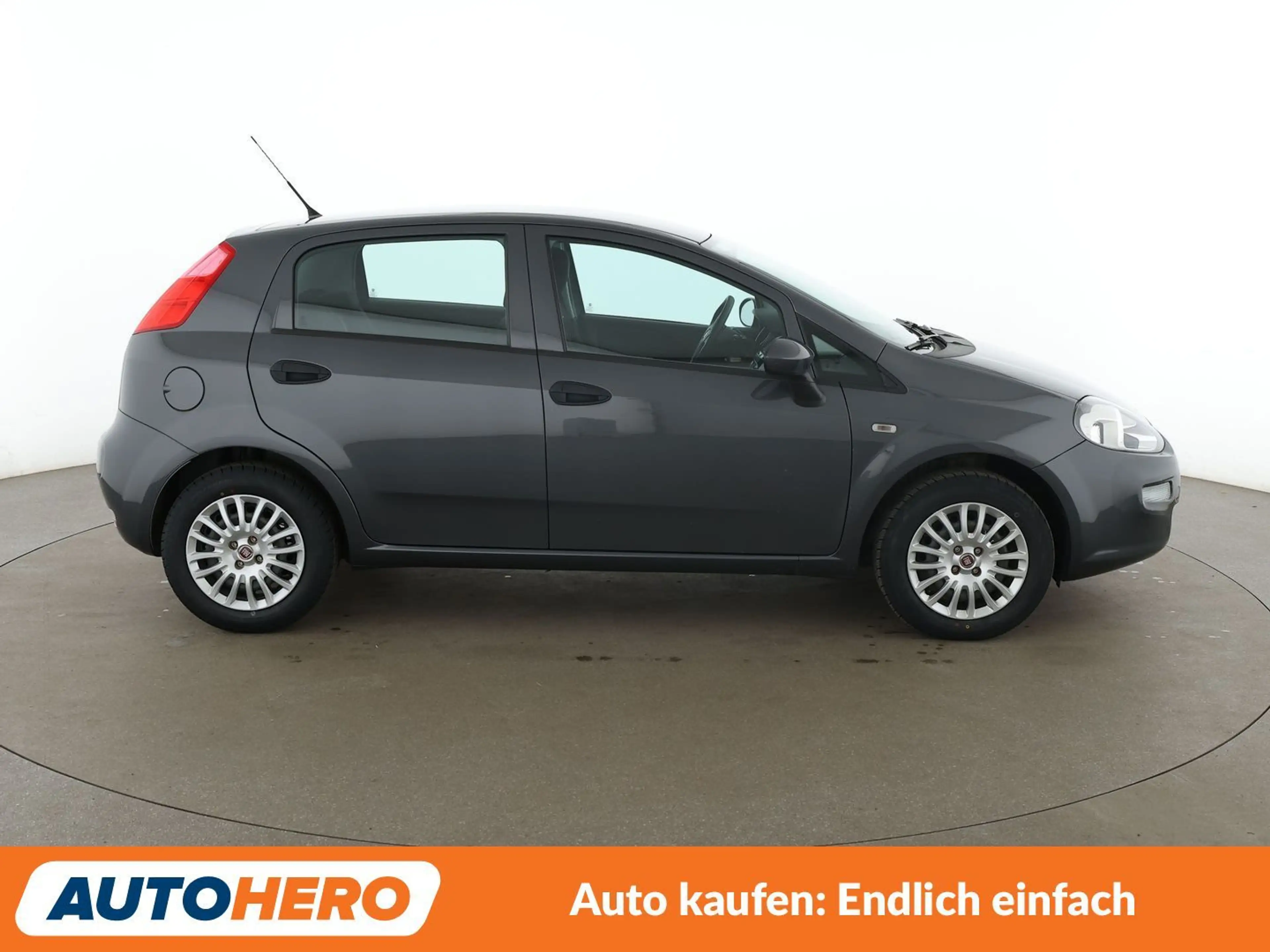Fiat Punto 1.2 MYSTYLE *KLIMA*GARANTIE* — photo 7