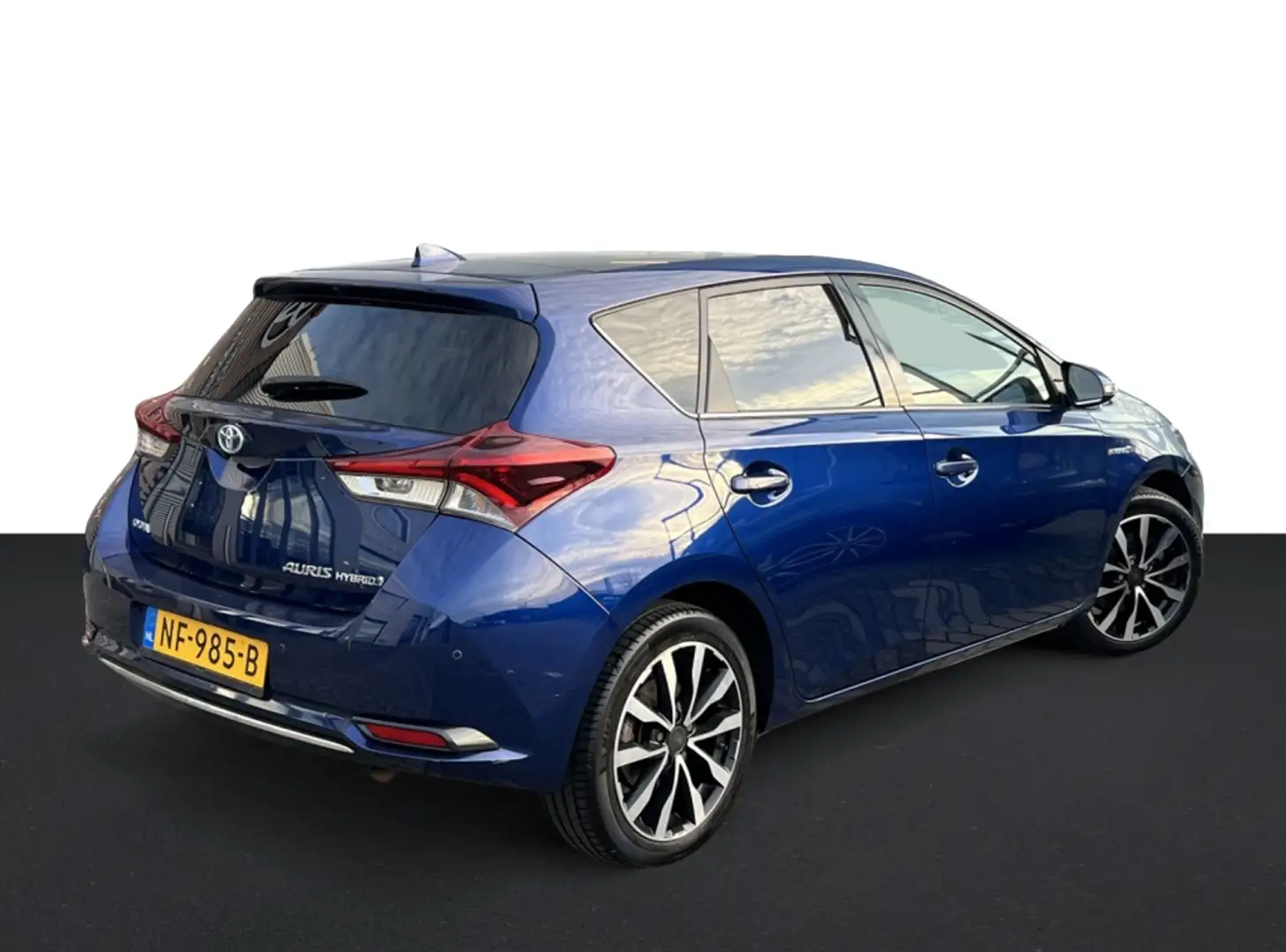 Toyota Auris 1.8 Hybrid Bus. Pro Bleu - 2