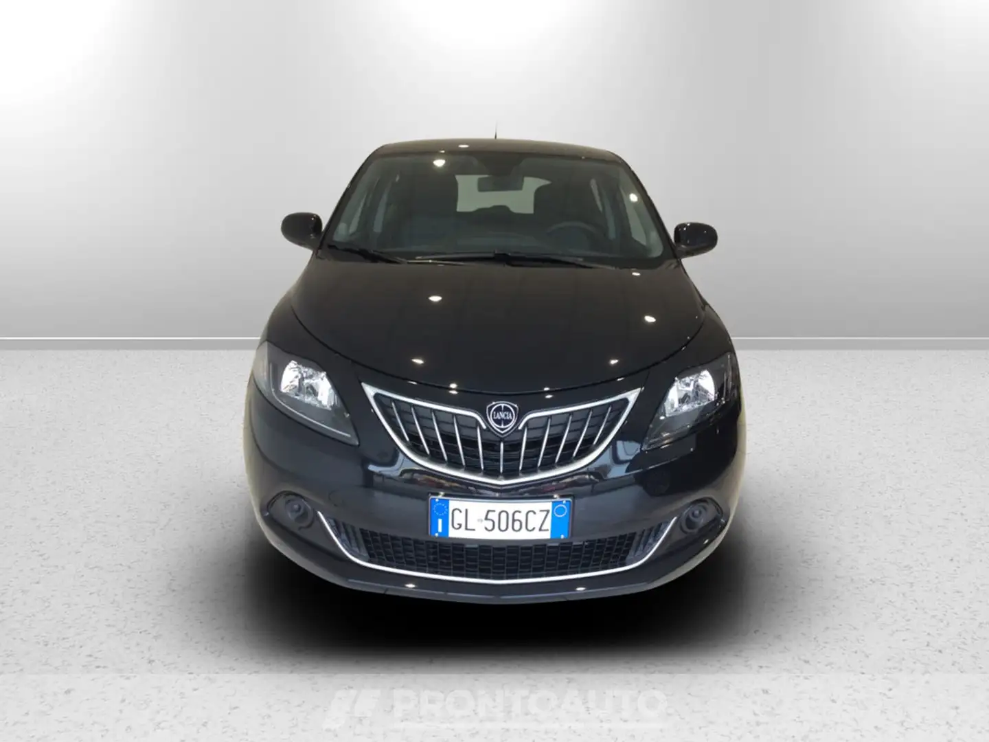 Lancia Ypsilon 1.0 firefly hybrid silver s&s 70cv 5p.ti Zwart - 2