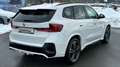 BMW X1 sDrive18i M Sport LED NAVI AHK PANO SPORTSITZ Weiß - thumbnail 3