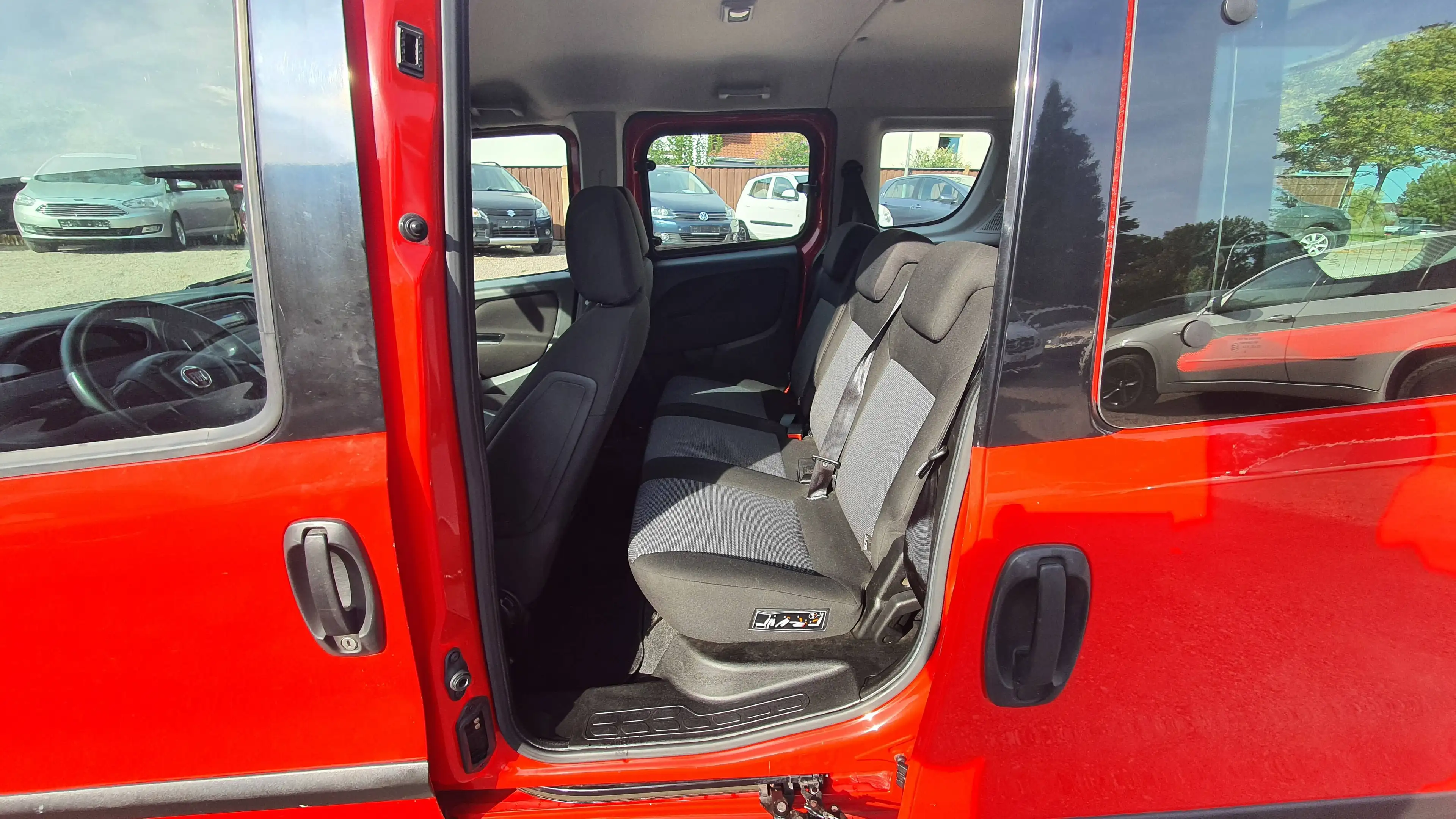 Fiat Doblo Doblo 1.4 16V Easy — photo 13