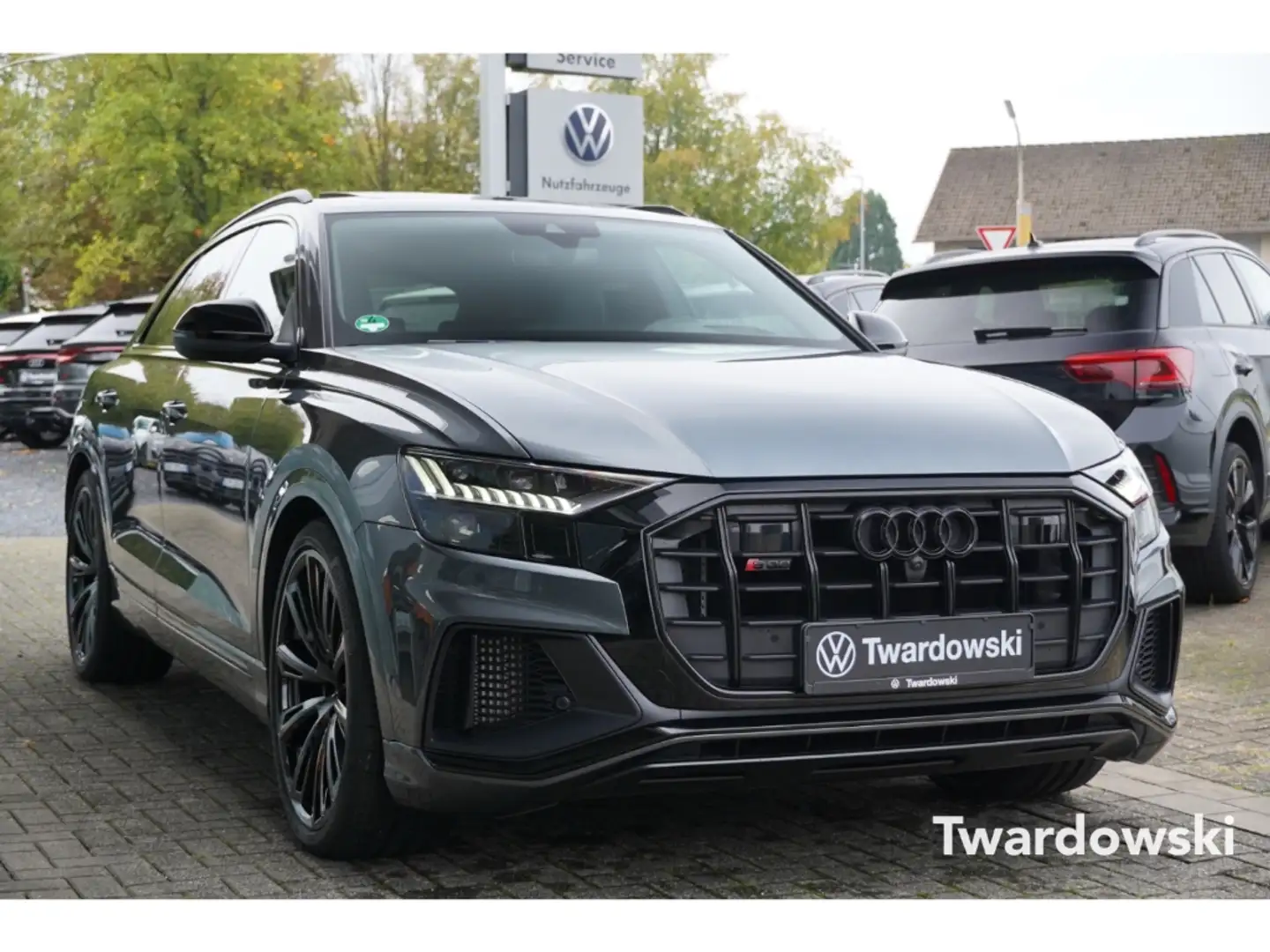 Audi SQ8 Pano HUD AHK Raute 360° B&O ACC Soft Memory Grau - 1