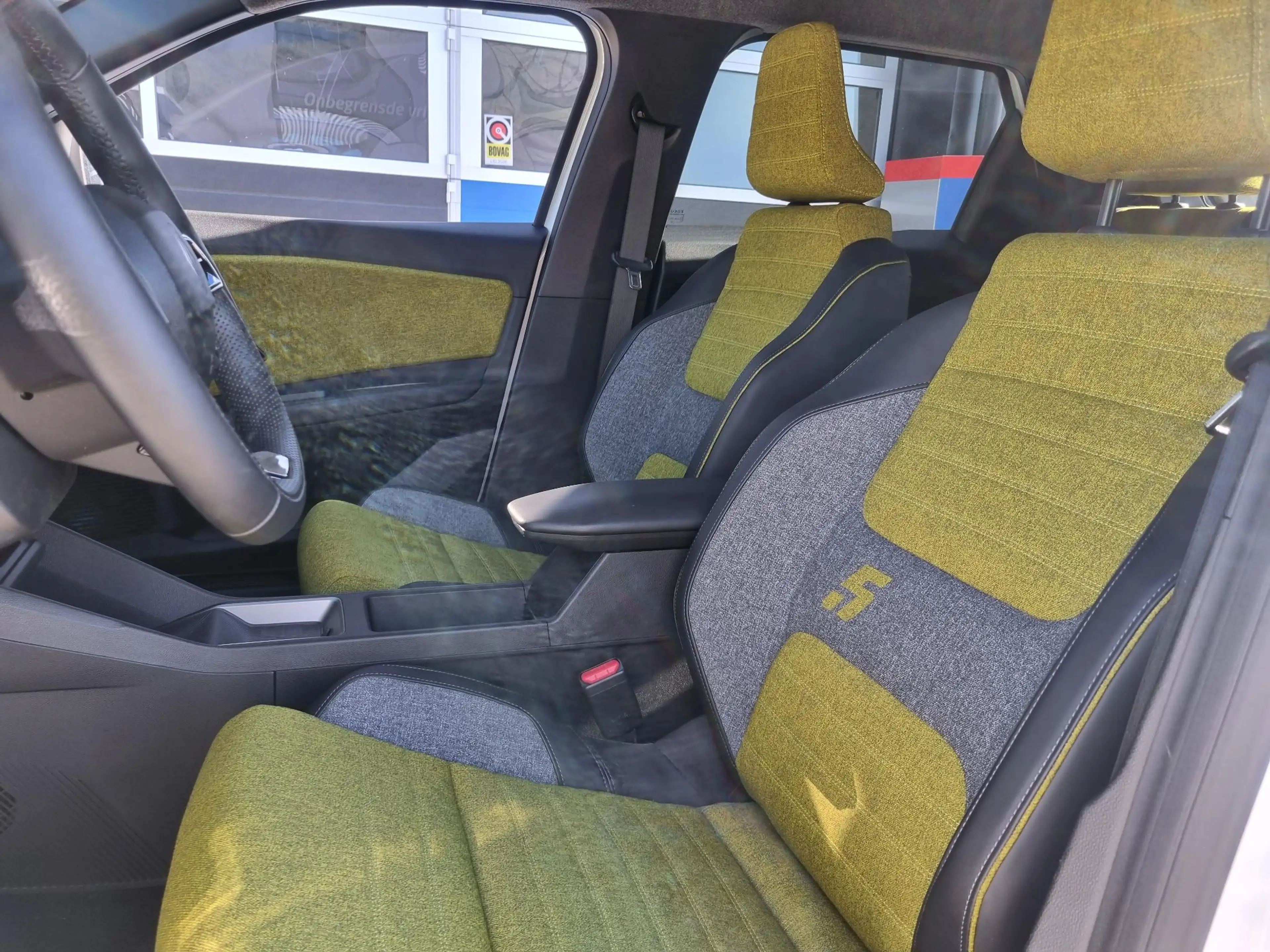 Renault R 5 urban range iconic cinq 40 kWh Harman Kardon / ACC — photo 9